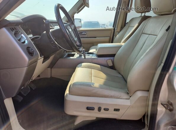 1FMJU2AT1HEA33645 2017 FORD EXPEDITION Gold Front interior view