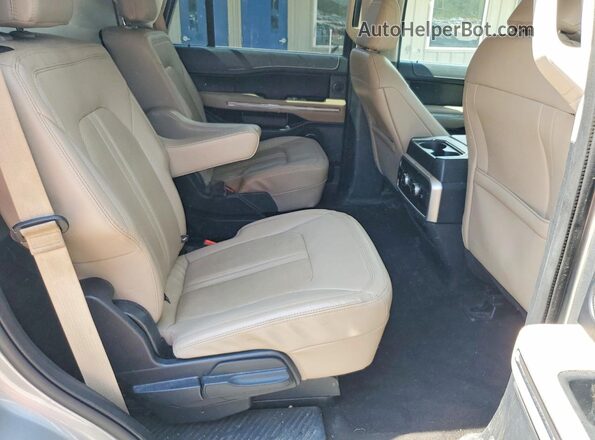 1FMJU2AT6NEA26007 2022 FORD EXPEDITION Silver Rear interior view