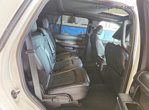 1FMJU2ATXMEA71711 2021 FORD EXPEDITION White Вид задньої частини салону