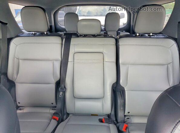 1FMSK7DH2MGB61051 2021 FORD EXPLORER Red Հետևի նստատեղերի տեսք