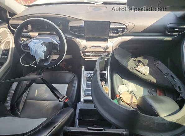 1FMSK7DH2NGB69684 2022 FORD EXPLORER White Dashboard view