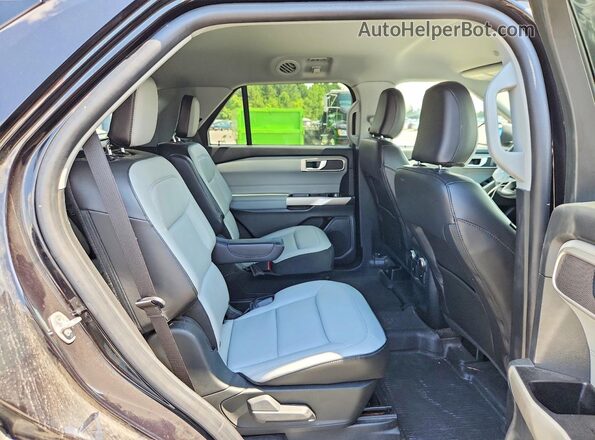 1FMSK7DH3MGC26795 2021 FORD EXPLORER Charcoal Vista interior trasera