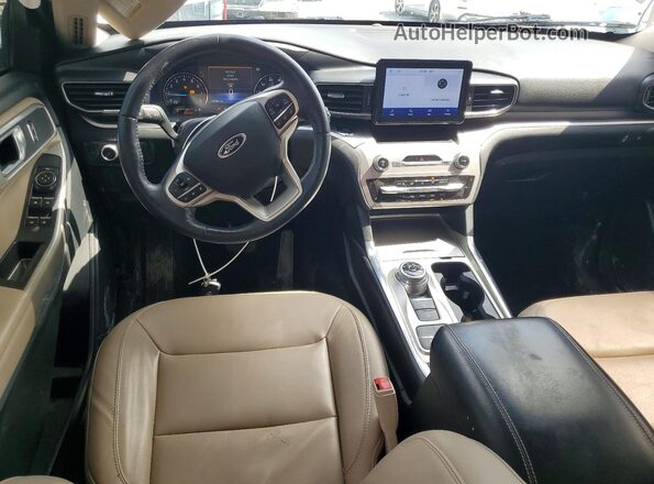 1FMSK7DH3NGA43947 2022 FORD EXPLORER White Առջևի վահանակի տեսք