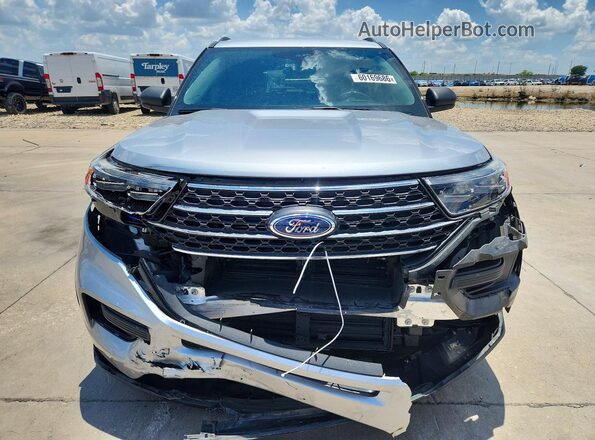 1FMSK7DH4NGB28425 2022 FORD EXPLORER Silver Vista frontal
