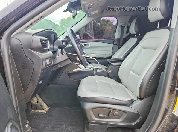 1FMSK7DH7MGC50274 2021 FORD EXPLORER Черный Вид салона спереди