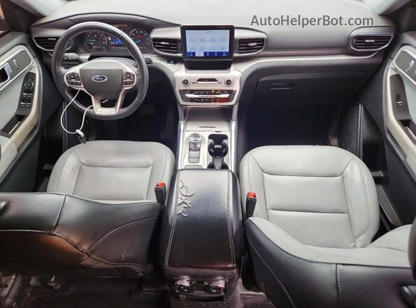 1FMSK7DH7MGC50274 2021 FORD EXPLORER Черный Вид панели приборов