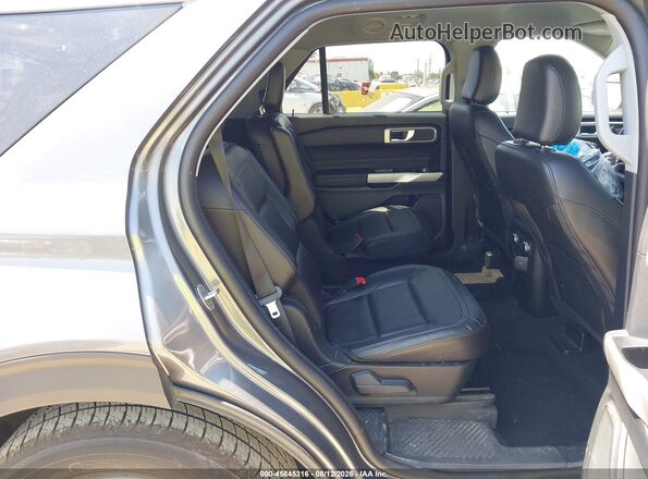 1FMSK7DH7NGB43047 2022 FORD EXPLORER Gray Вид наклейки з VIN-кодом