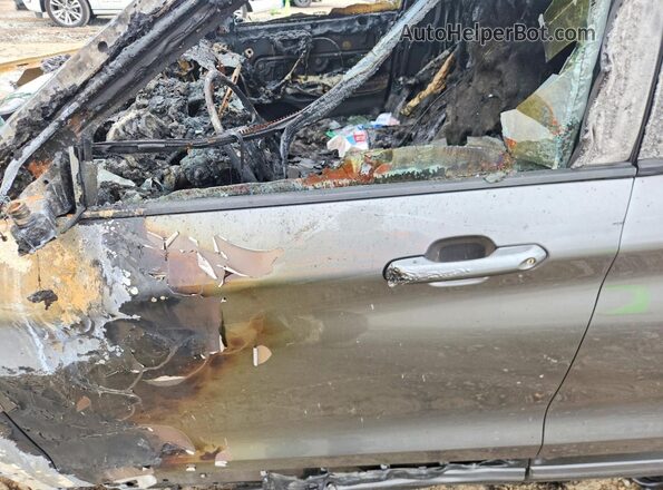 1FMSK7DH8RGA66002 2024 FORD EXPLORER Пожар Вид салона спереди