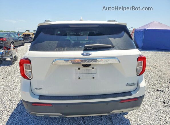 1FMSK7DHXMGA11866 2021 FORD EXPLORER White Вид ззаду