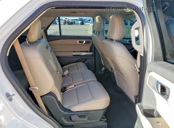 1FMSK7DHXMGA68407 2021 FORD EXPLORER White უკანა სალონის ხედი