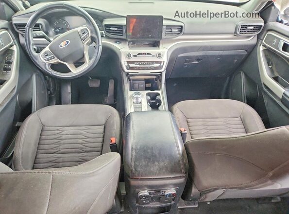 1FMSK7DHXMGB18240 2021 FORD EXPLORER White Вид панелі приладів