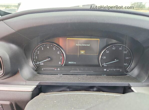 1FMSK7DHXMGB18240 2021 FORD EXPLORER White Вид щитка приладів