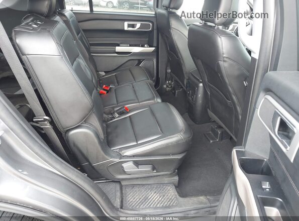 1FMSK7DHXPGA68928 2023 FORD EXPLORER Gray Вид наклейки з VIN-кодом