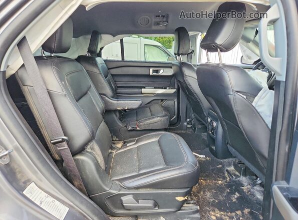 1FMSK7FH2MGA87921 2021 FORD EXPLORER Серый Вид задней части салона
