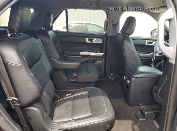 1FMSK7FH4PGA22606 2023 FORD EXPLORER Black Вид задньої частини салону
