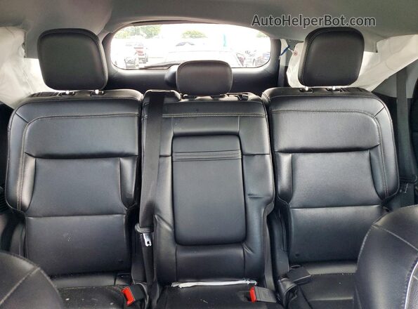 1FMSK7FH7MGB50835 2021 FORD EXPLORER Black Widok tylnych siedzeń