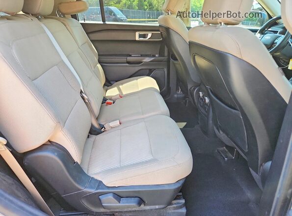 1FMSK8BH9LGD20154 2020 FORD EXPLORER Silver Սալոնի հետևի տեսք