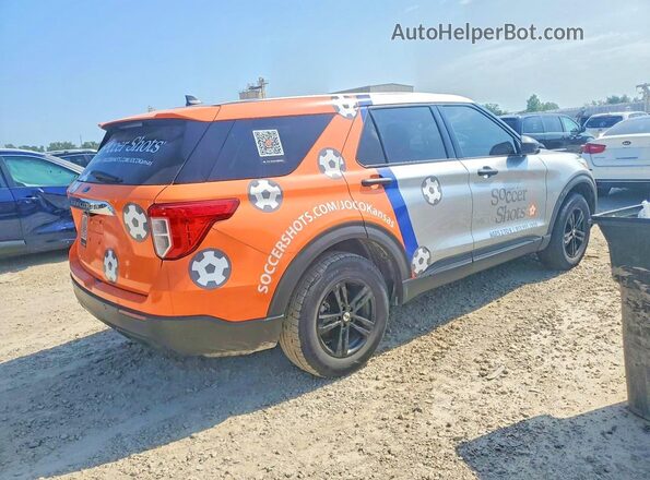 1FMSK8BHXNGA91163 2022 FORD EXPLORER Silver Trasero derecho