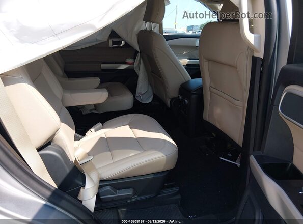 1FMSK8DH0MGA21571 2021 FORD EXPLORER Silver Widok naklejki z numerem VIN