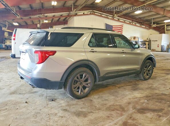 1FMSK8DH0MGC10625 2021 FORD EXPLORER Silver უკანა მარჯვენა