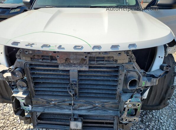 1FMSK8DH0MGC29188 2021 FORD EXPLORER Белый Вид задней части салона