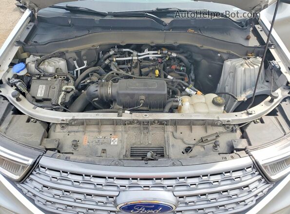 1FMSK8DH0NGC16247 2022 FORD EXPLORER Gray Vista del compartimento del motor