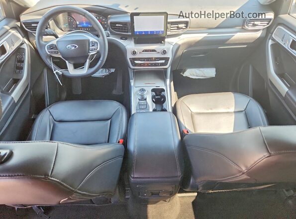 1FMSK8DH0RGA12215 2024 FORD EXPLORER Gray წინა პანელის ხედი