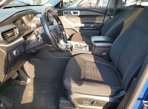 1FMSK8DH1MGA66552 2021 FORD EXPLORER Синий Вид салона спереди