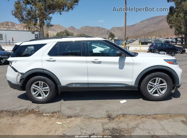 1FMSK8DH1MGC30947 2021 FORD EXPLORER White Vista interior trasera