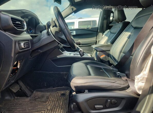 1FMSK8DH2LGA49483 2020 FORD EXPLORER Black Front interior view