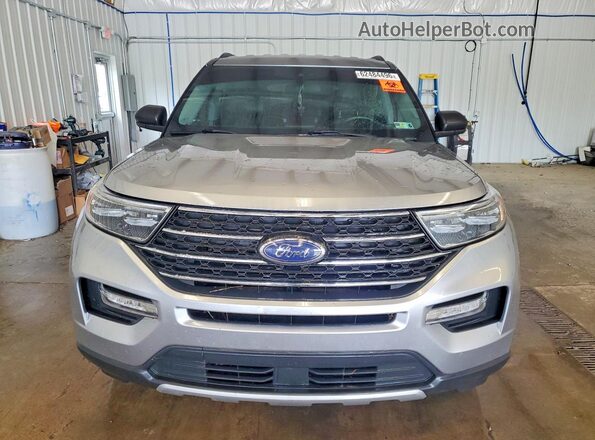 1FMSK8DH2NGB43480 2022 FORD EXPLORER Серебряный Вид спереди