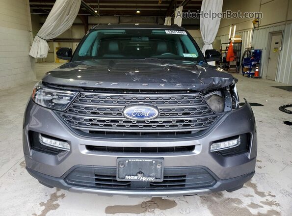 1FMSK8DH2NGC49816 2022 FORD EXPLORER Gray Widok z przodu