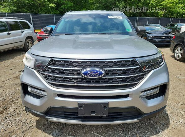 1FMSK8DH2PGC24496 2023 FORD EXPLORER Silver Front view