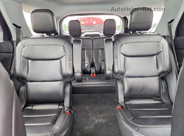 1FMSK8DH3PGA53662 2023 FORD EXPLORER White Vista de los asientos traseros