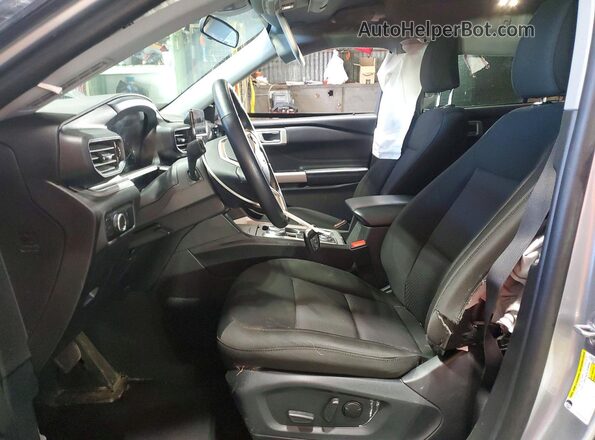 1FMSK8DH5PGC06817 2023 FORD EXPLORER Silver Widok wnętrza z przodu