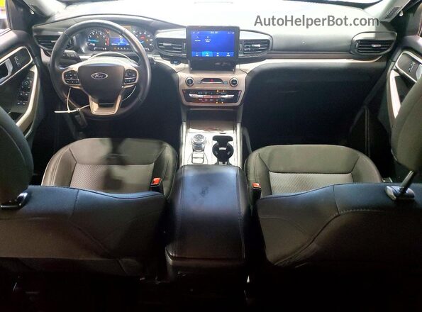1FMSK8DH5PGC06817 2023 FORD EXPLORER Silver Widok deski rozdzielczej