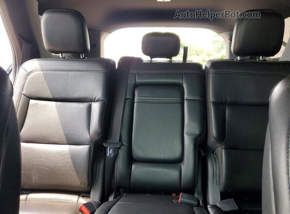 1FMSK8DH6LGA64990 2020 FORD EXPLORER Black Widok tylnych siedzeń