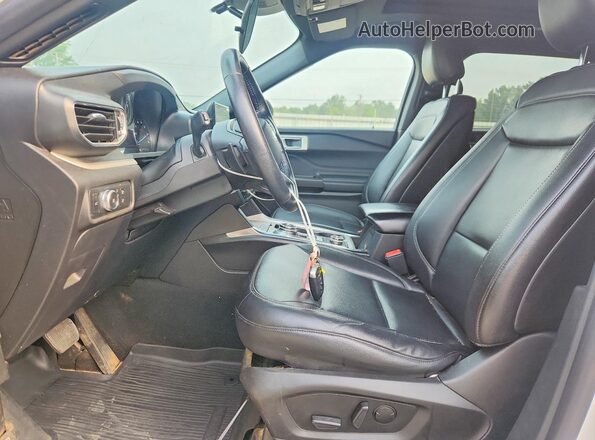 1FMSK8DH6LGC28092 2020 FORD EXPLORER Белый Вид салона спереди