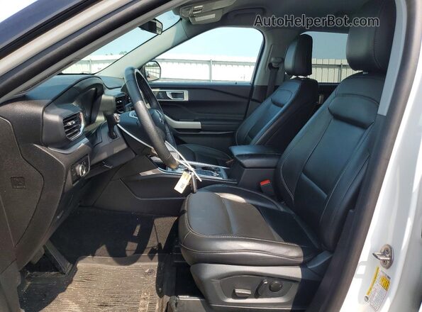 1FMSK8DH6RGA18245 2024 FORD EXPLORER White Вид салону спереду