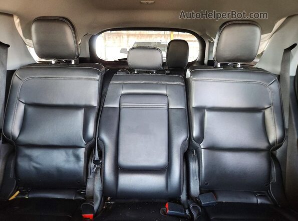 1FMSK8DH8NGA77467 2022 FORD EXPLORER Gray Вид задніх сидінь