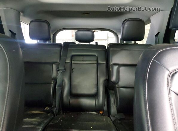 1FMSK8DH9MGC05875 2021 FORD EXPLORER Brown Vista de los asientos traseros