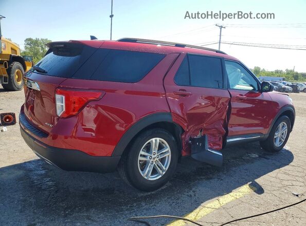 1FMSK8DH9MGC11367 2021 FORD EXPLORER Красный Задняя правая четверть