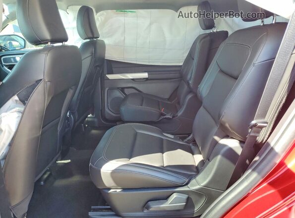 1FMSK8DH9MGC11367 2021 FORD EXPLORER Красный Вид задней части салона