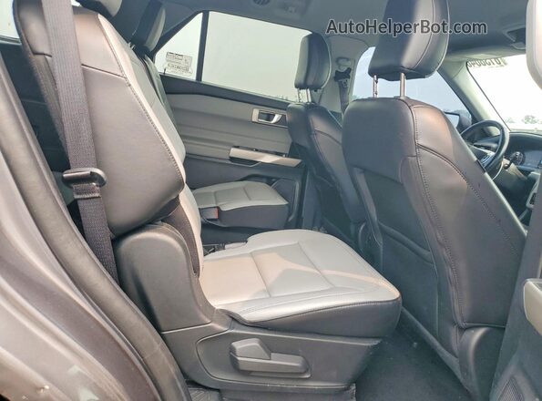 1FMSK8DH9MGC41906 2021 FORD EXPLORER Серый Вид задней части салона