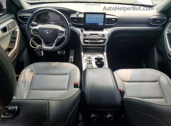 1FMSK8DH9MGC41906 2021 FORD EXPLORER Серый Вид панели приборов