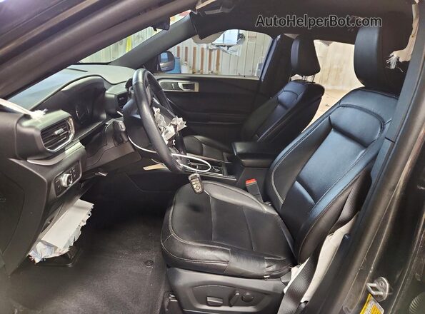 1FMSK8DHXLGC24241 2020 FORD EXPLORER Gray Front interior view