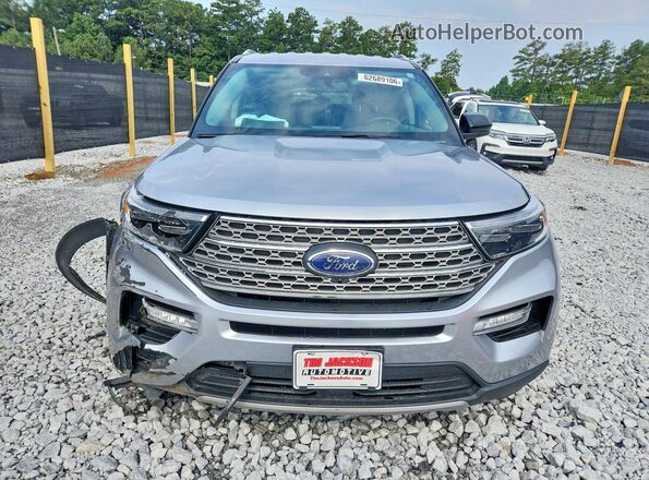 1FMSK8FH2NGB06104 2022 FORD EXPLORER Silver Front view