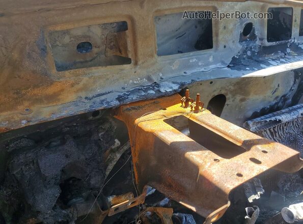 1FMSK8FH5LGD18945 2020 FORD EXPLORER Белый Вид щитка приборов