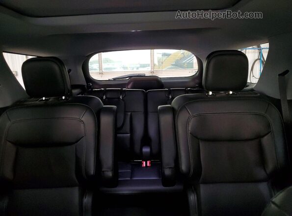1FMSK8FH7NGA72046 2022 FORD EXPLORER White უკანა სავარძლების ხედი