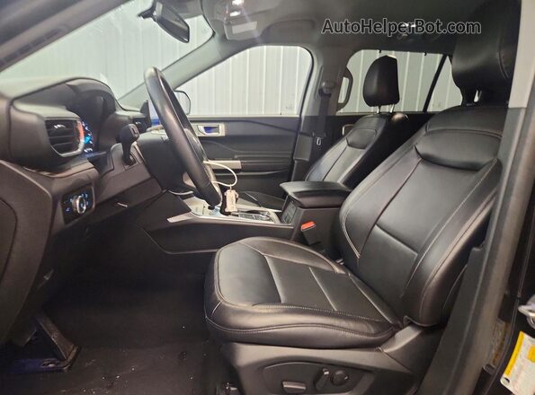 1FMSK8FH8RGA30412 2024 FORD EXPLORER Black Front interior view